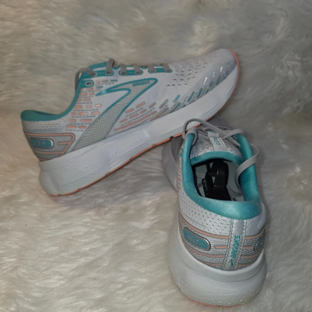 Brooks Glycerin 20 Shoes - Women's 10 D Wide - Oyster Coral